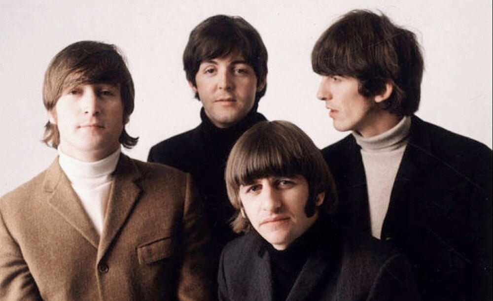 "Битлз" в водолазках. Источник - https://retrorambling.files.wordpress.com/2011/08/11520_beat.jpg