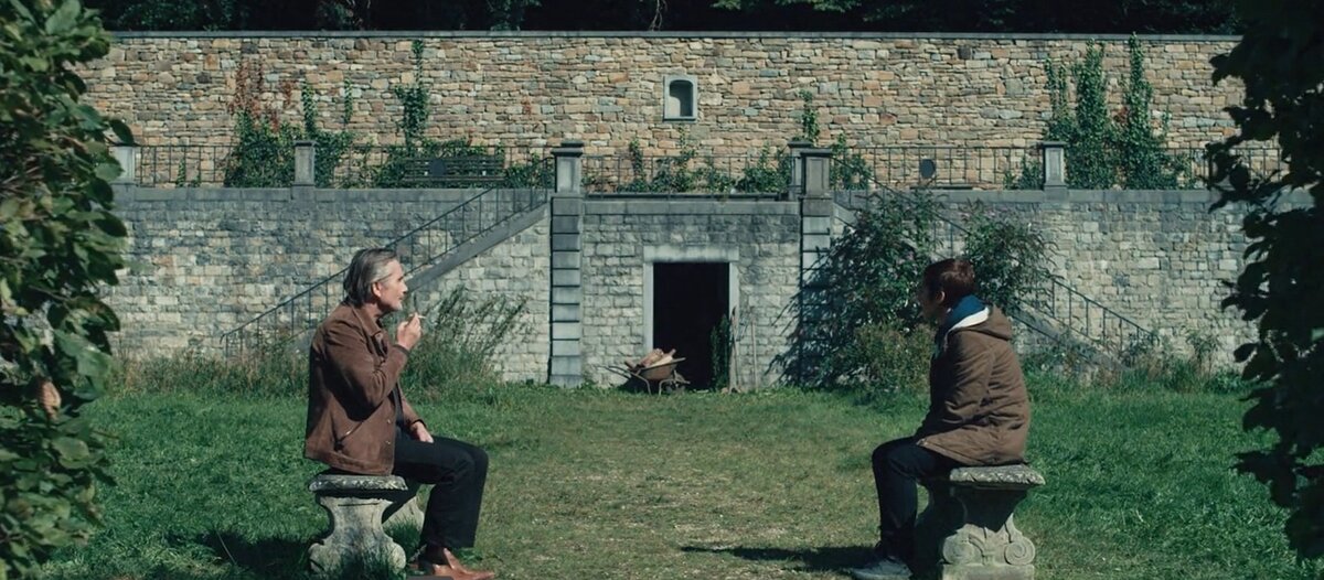 Скриншот канала EVRO SERIAL/Сериал "Враг общества" (2016) Бельгия