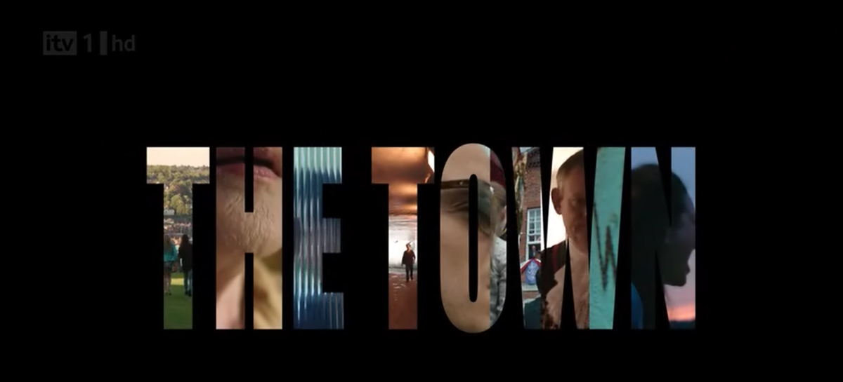 кадр из сериала "Городок"