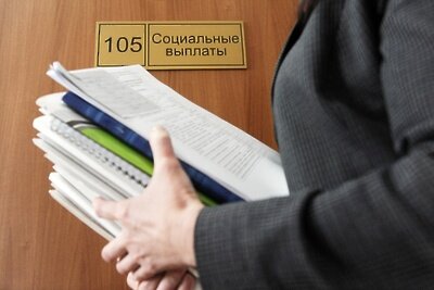    Специалист около рабочего кабинета в ТОГКУ "Центр занятости населения №3" ©Алексей Сухоруков РИА Новости