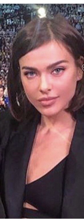 Фото выставленное Леной 