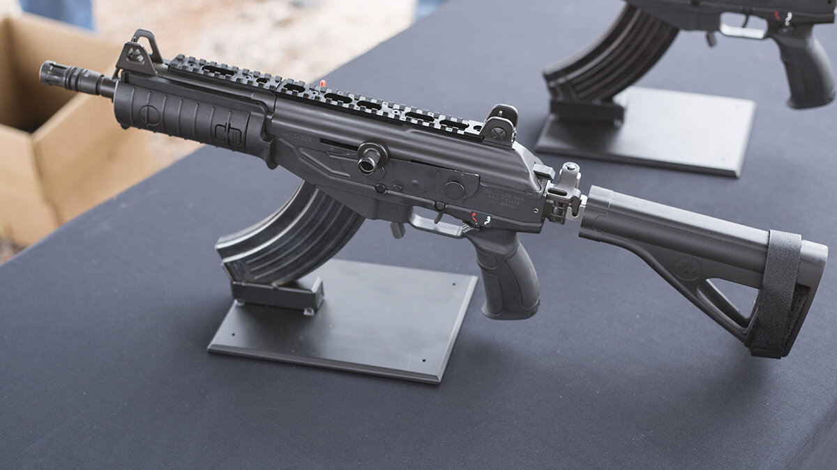 Асе отзывы. IWI Galil Ace 7.62x39. Galil Ace 7.62. Галил асе 32 автомат. Штурмовая винтовка Galil Ace 32.