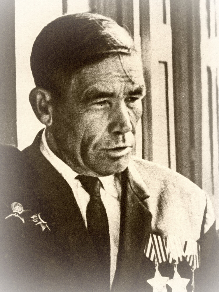 Полный кавалер ордена Славы Сергей Сергеевич Дегтев. 1969 г.