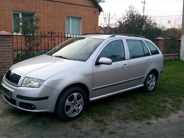 Skoda Fabia универсал 2007 2010