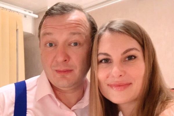 Марат Башаров отрицает развод "ШОУБИЗ - Закулисье"
