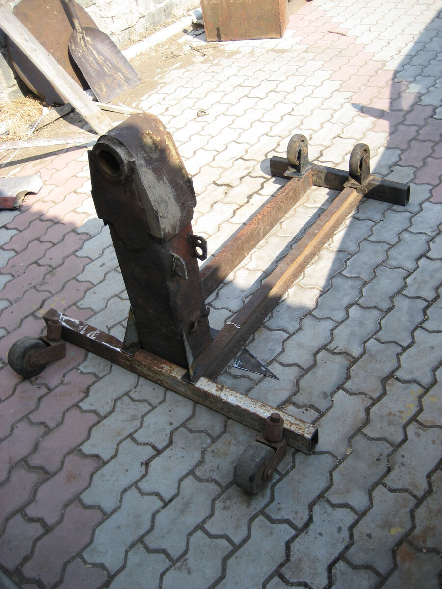 Из отрезанных заготовок делаю выкладку. Прикинул, нормально, все устраивает, можно двигаться дальше.