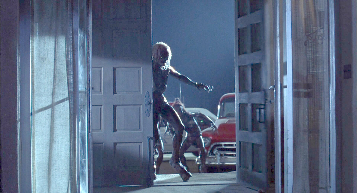 Тук-тук, доставка свежей байки на дом!