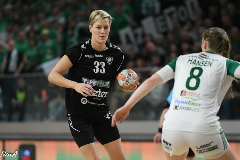 Жужжана Томори