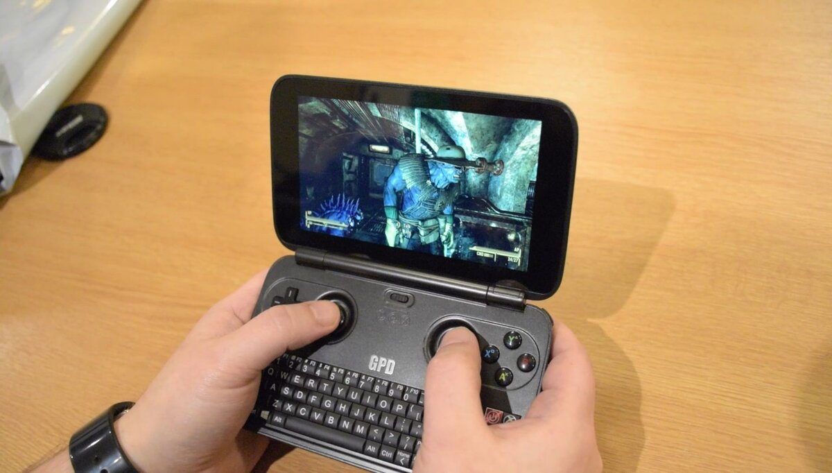  GPD Win 2 младший брат GPD Win Max