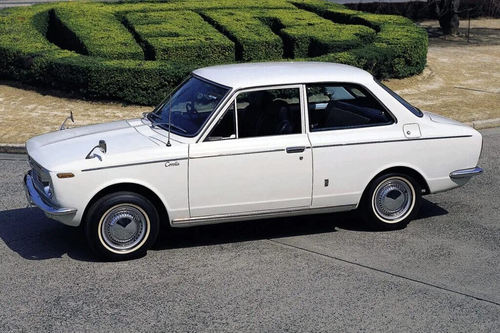 Toyota Corolla 1966 года