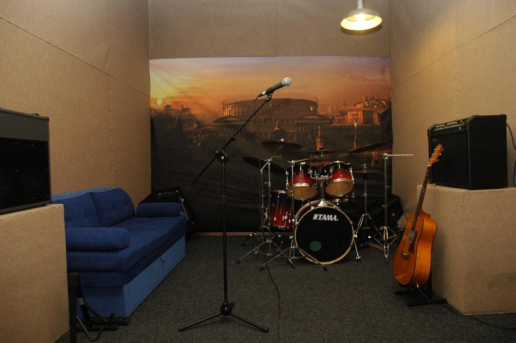 Вот так выглядит их квартира