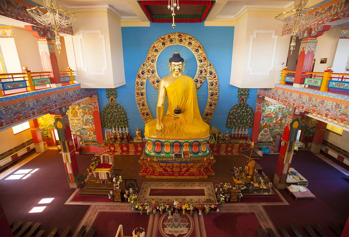 Золотая обитель будды шакьямуни фото внутри