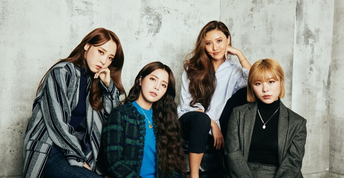 MAMAMOO: (слева направо) МунБёль, Сола, Хваса, ХвиИн. (Изображение взято из открытого источника)