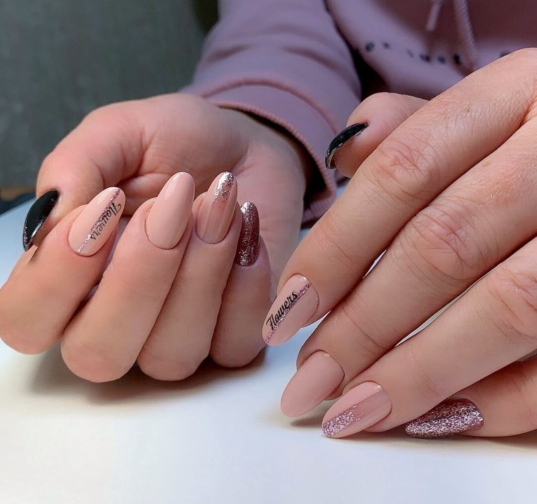 Manicure 2021 миндаль