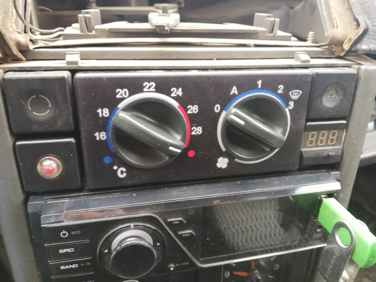 Вид собранного блока отопителя