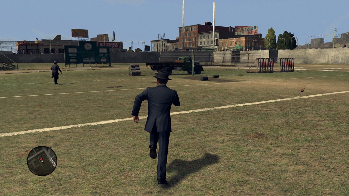 Коул Фелпс - разрядник в беге на средние дистанции. Два одинаковых геймплейных сегмента спустя пару минут игры.