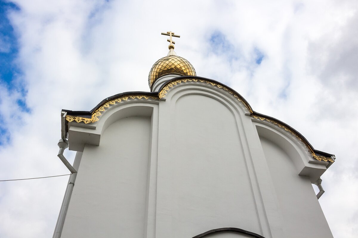 В Прощеное воскресенье важно сходить в церковь на богослужение. Фото: Pixabay 