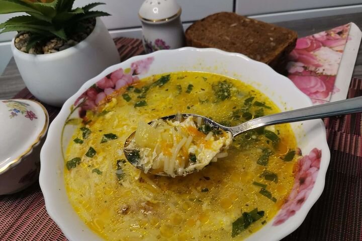 Кудрявый суп с яйцом и курицей — рецепт с фото пошагово