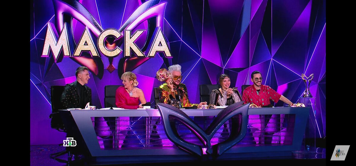 Скриншот кадра телевизионного шоу "Маска" 3 сезон 5 выпуск.