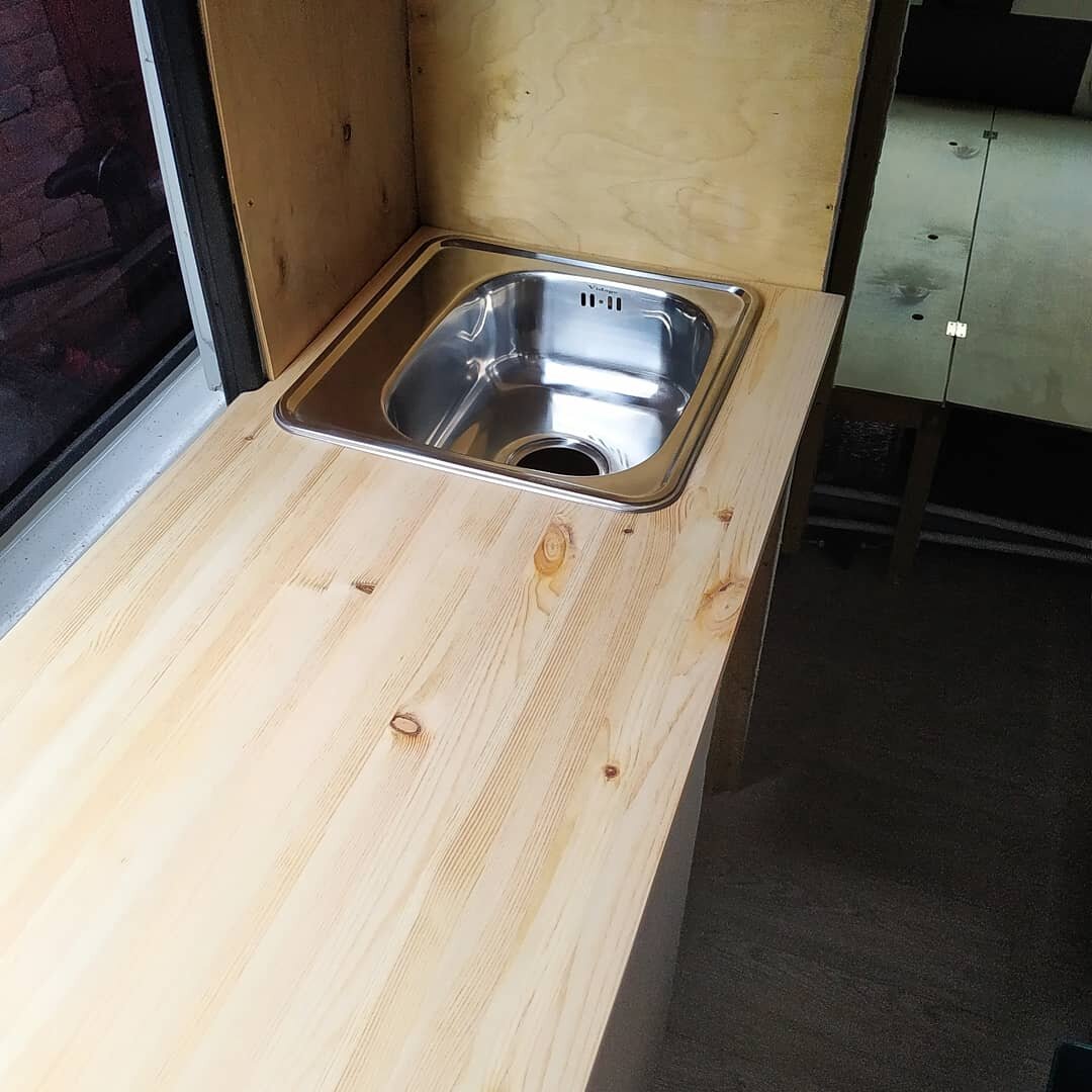 Примерка столешницы