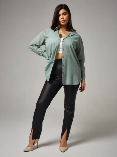 Брюки Binitra Bini из эко кожи с высокой посадкой и разрезами