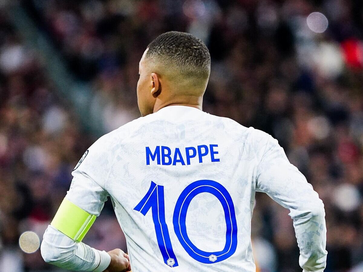    Нападающий сборной Франции и "ПСЖ" Килиан Мбаппе© Фото : Пресс-служба FFF