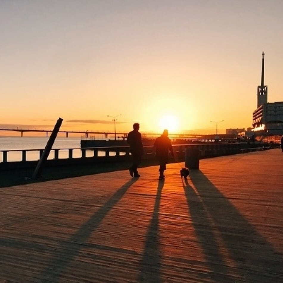 Набережная Севкабель порт. Фото с сайта https://sanktpeterburg.bezformata.com