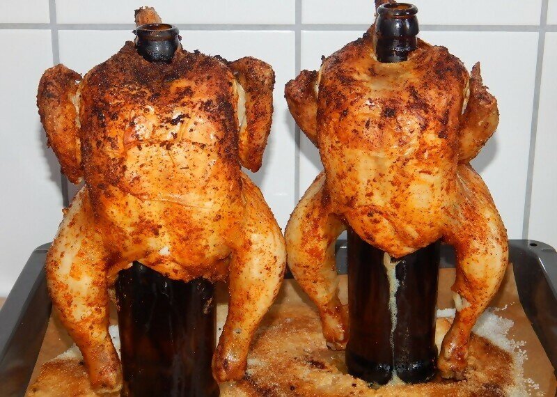 Курица, запеченная на бутылке в духовке – кулинарный рецепт