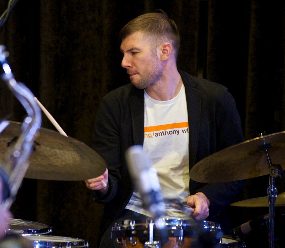 барабанщик машины времени. барабанщик машин. саша барабанщик. саша барабанщик. барабанщик машин.