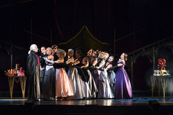  В Петербурге поставили мюзикл об одном из самых известных в мировой литературе моряков