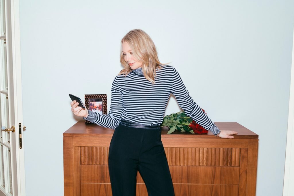 Водолазка, Dior; брюки, Celine