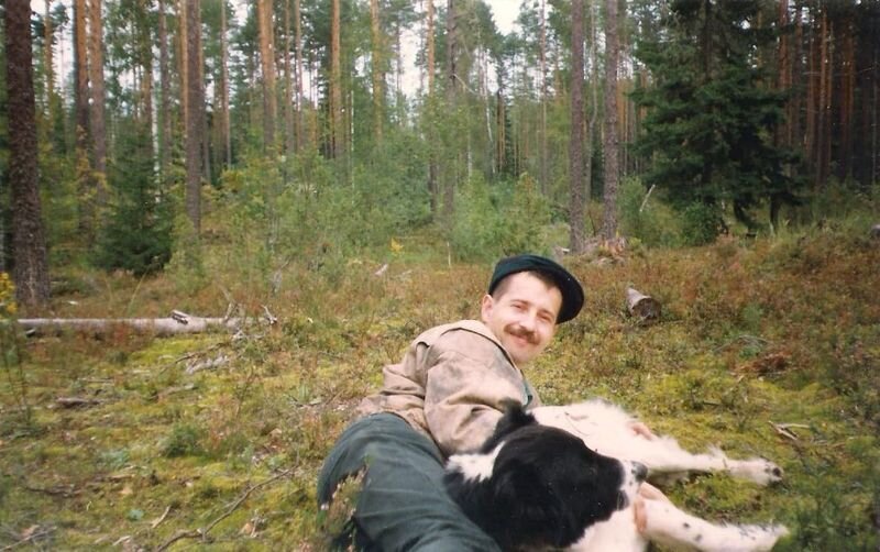 единственное фото Ризы. С подзащитным. Лес. Карельский перешеек. 