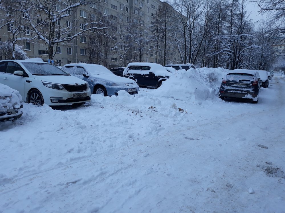 Фото автостоянки зимой