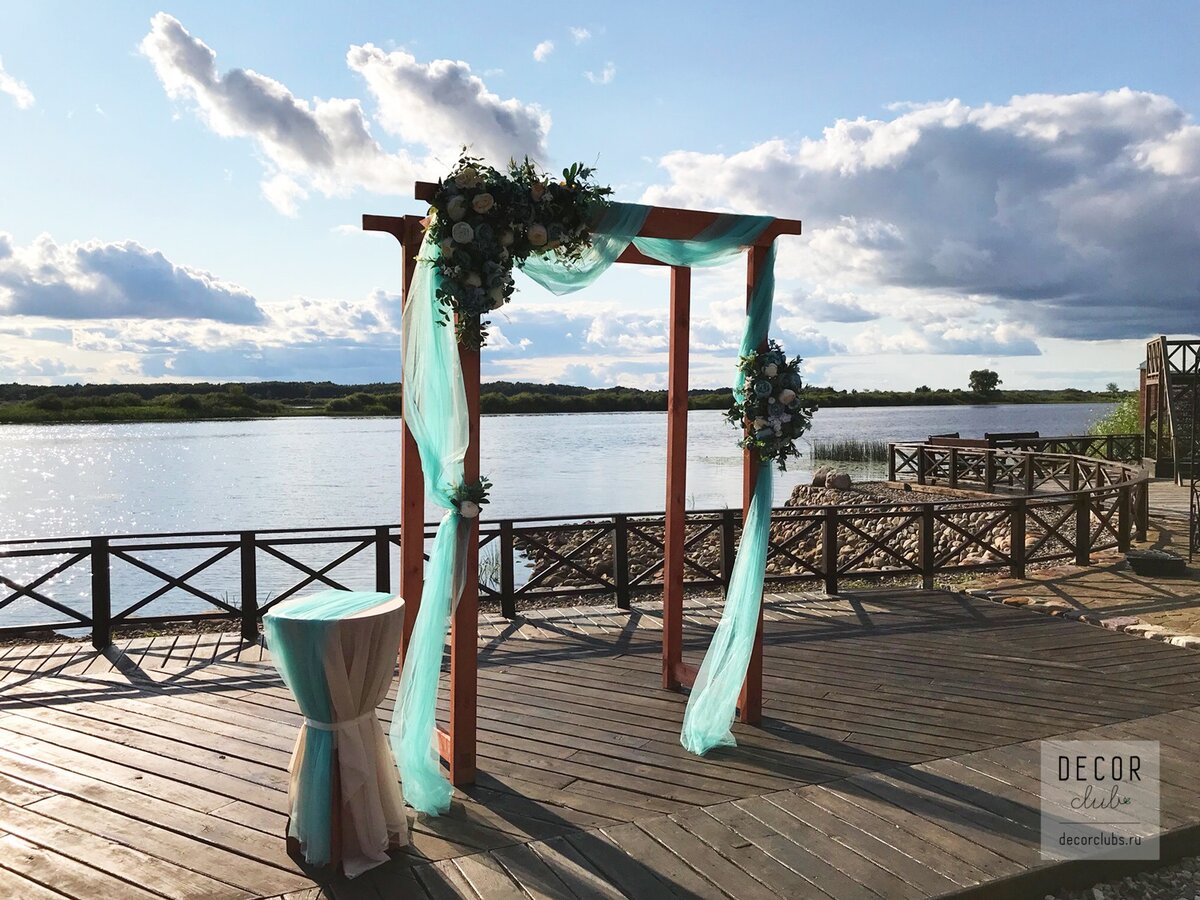 Арка для выездной регистрации от студии Decor club