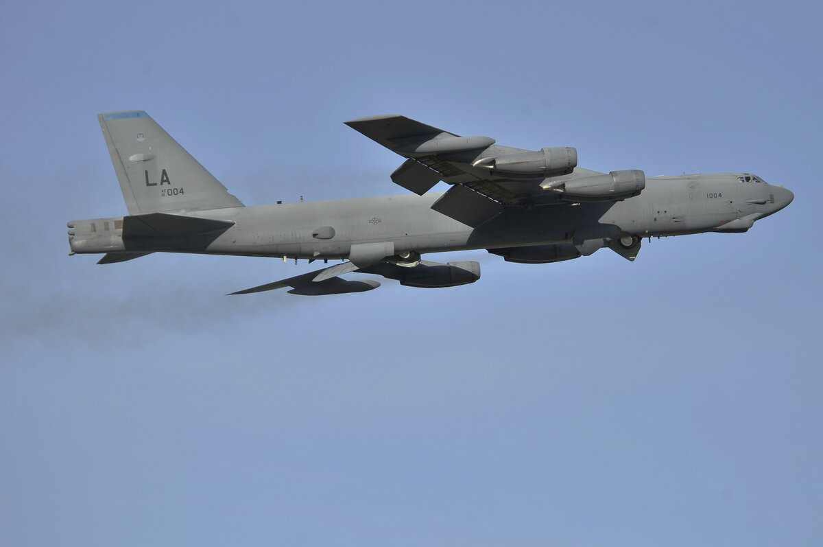 Boeing B52 Stratofortress - 56,3 метра