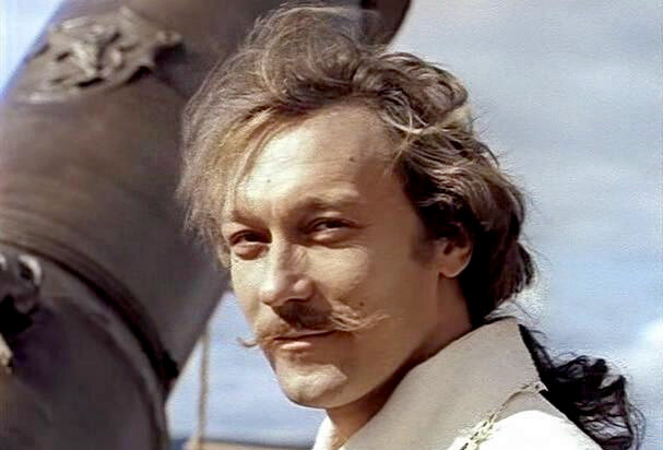 Олег Янковский в фильме "Тот самый Мюнхгаузен". Все кадры в статье для иллюстрации из открытого источника kinopoisk.ru