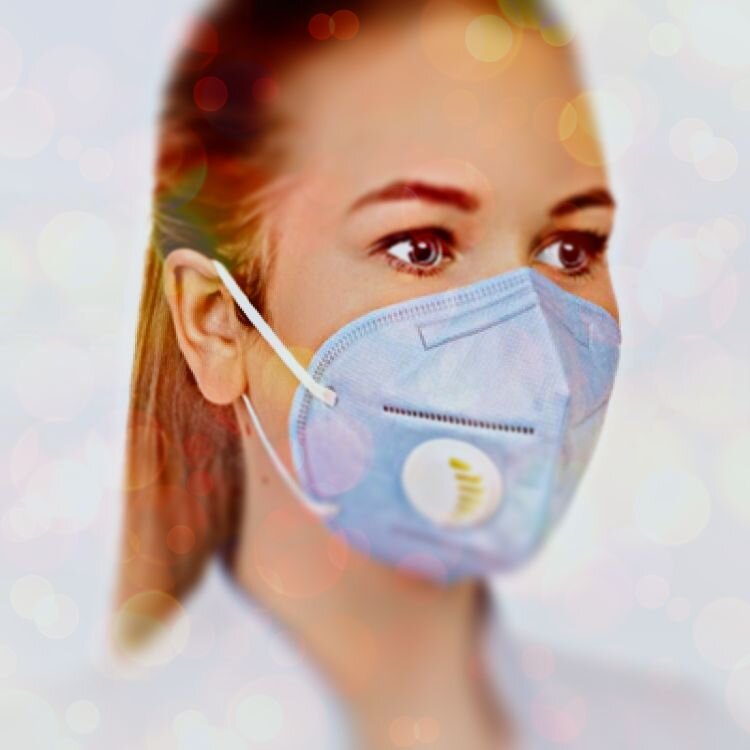 Маска-респиратор с угольным фильтром от вирусов