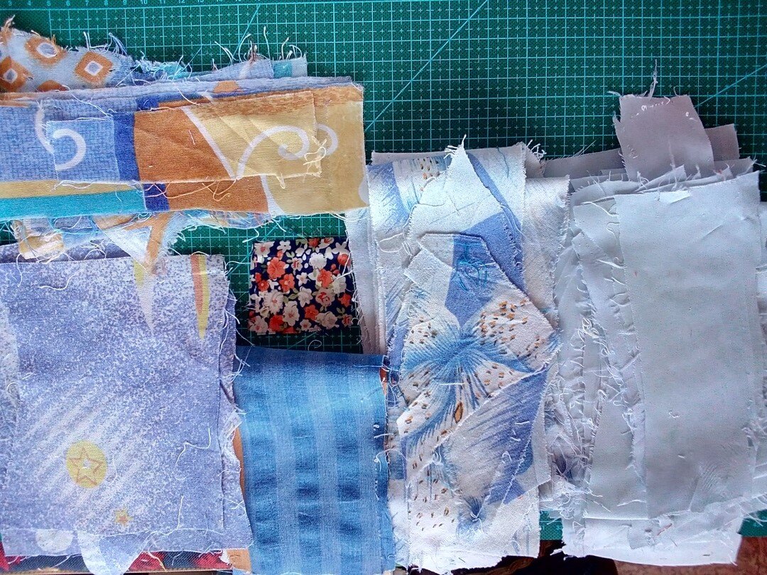 лоскуты в синем  цвете