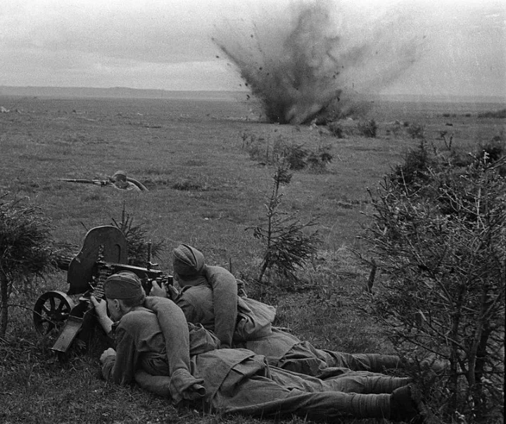 Фотография сделанная в годы ВОВ.