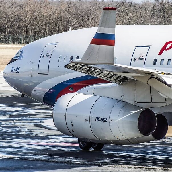 Авиационный двигатель пс 90