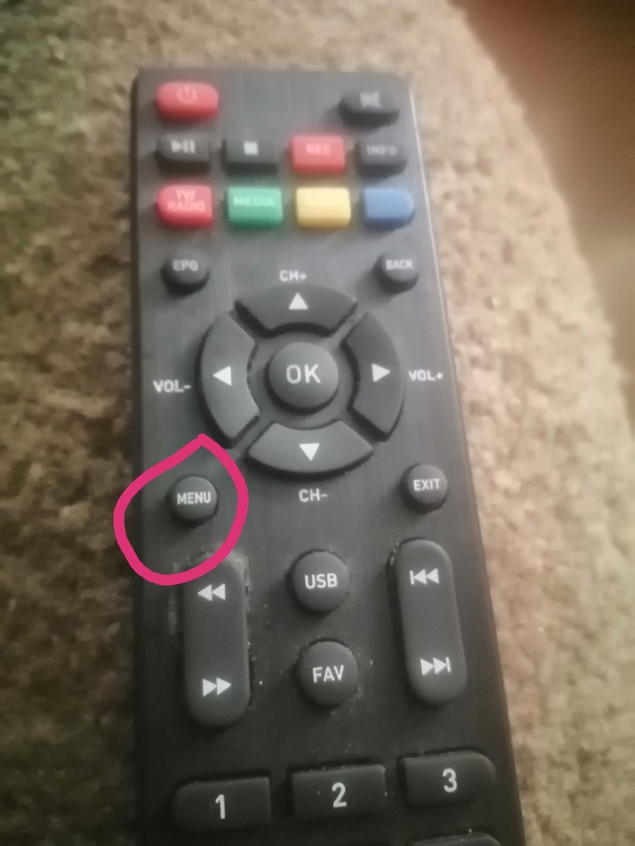 На разных пультах по разному. 