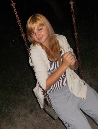 Здесь я вешу где-то 52 кг.