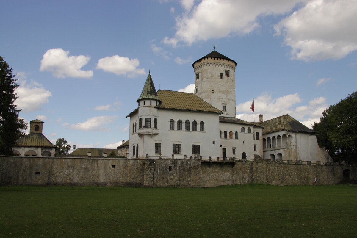 Будатинский замок