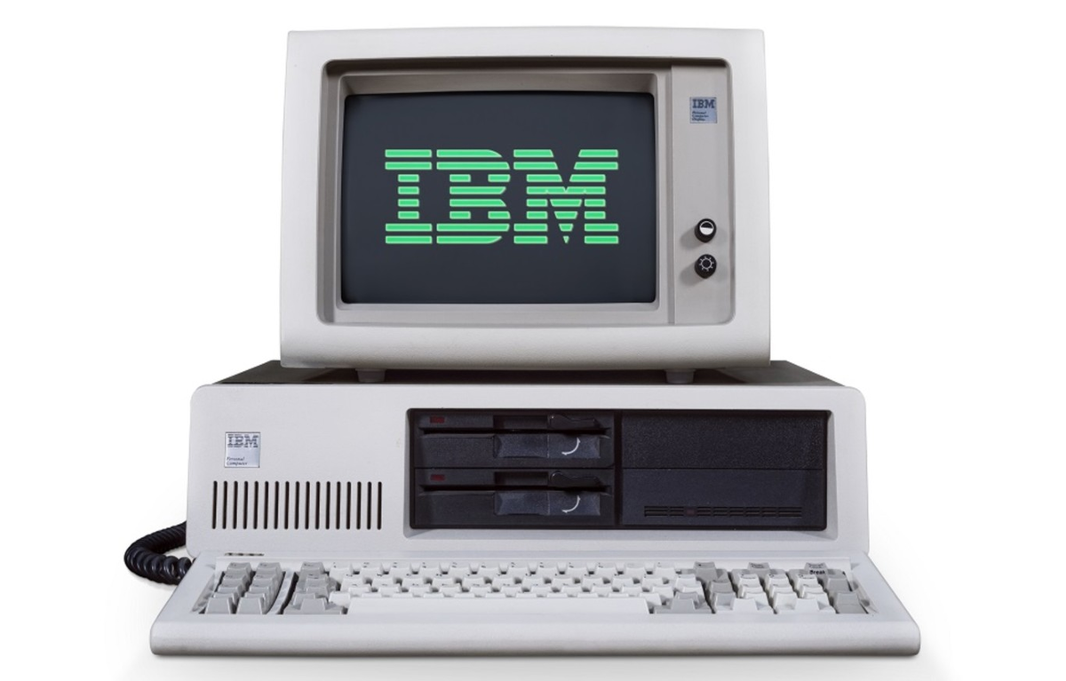 1 личный компьютер. ПК IBM 5150. Компьютер IBM PC 1981. IBM PC 5150. Модель IBM PC 5150..