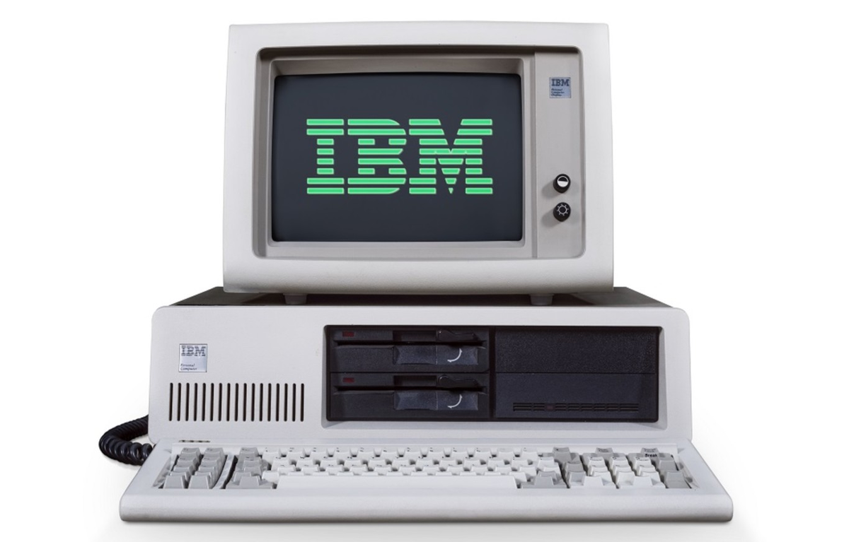 Митин компьютер. IBM PC 5150. Первый персональный компьютер IBM 5150. Модель IBM PC 5150.. Компьютер IBM PC 1981.