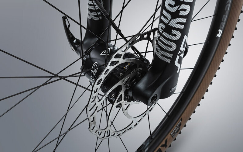 Передняя втулка Gravaa