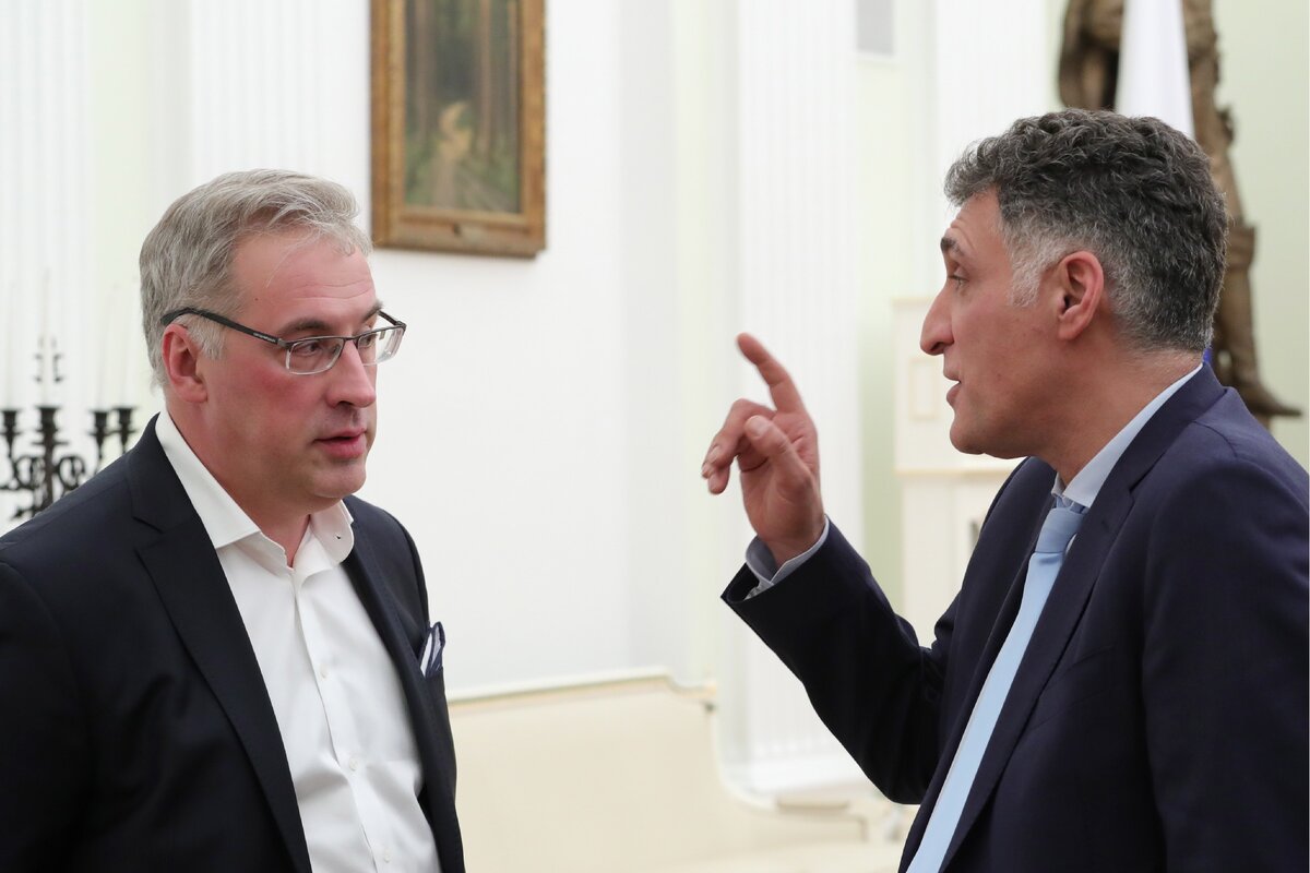 Птаха на нтв место встречи. Почему нет передачи место встречи с норкиным. Почему нет передачи место встречи с норкиным. Норкин нтв. Постоянные гости место встречи нтв.