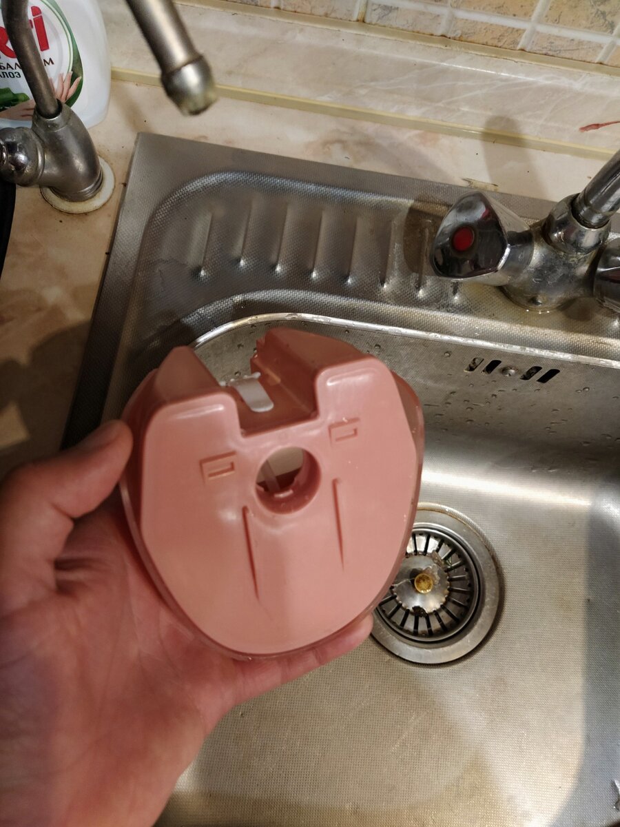 обычная водопроводная вода из фильтра