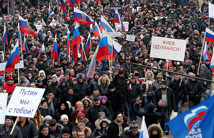 Памятка для родителей: что происходит, если подростка задержали на митинге