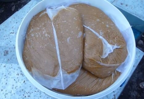 Подкормка для пчел поздней осенью